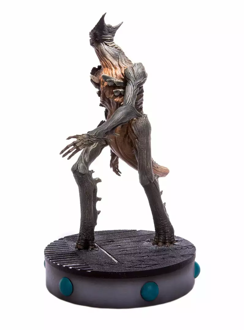 Mondo Colossal Giant Monster Maquette 17 Mondo Colossal Giant Monster Maquette