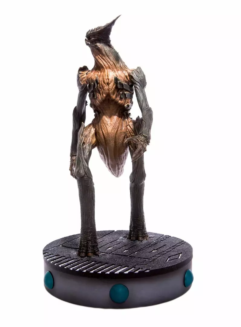 Mondo Colossal Giant Monster Maquette 7 Mondo Colossal Giant Monster Maquette