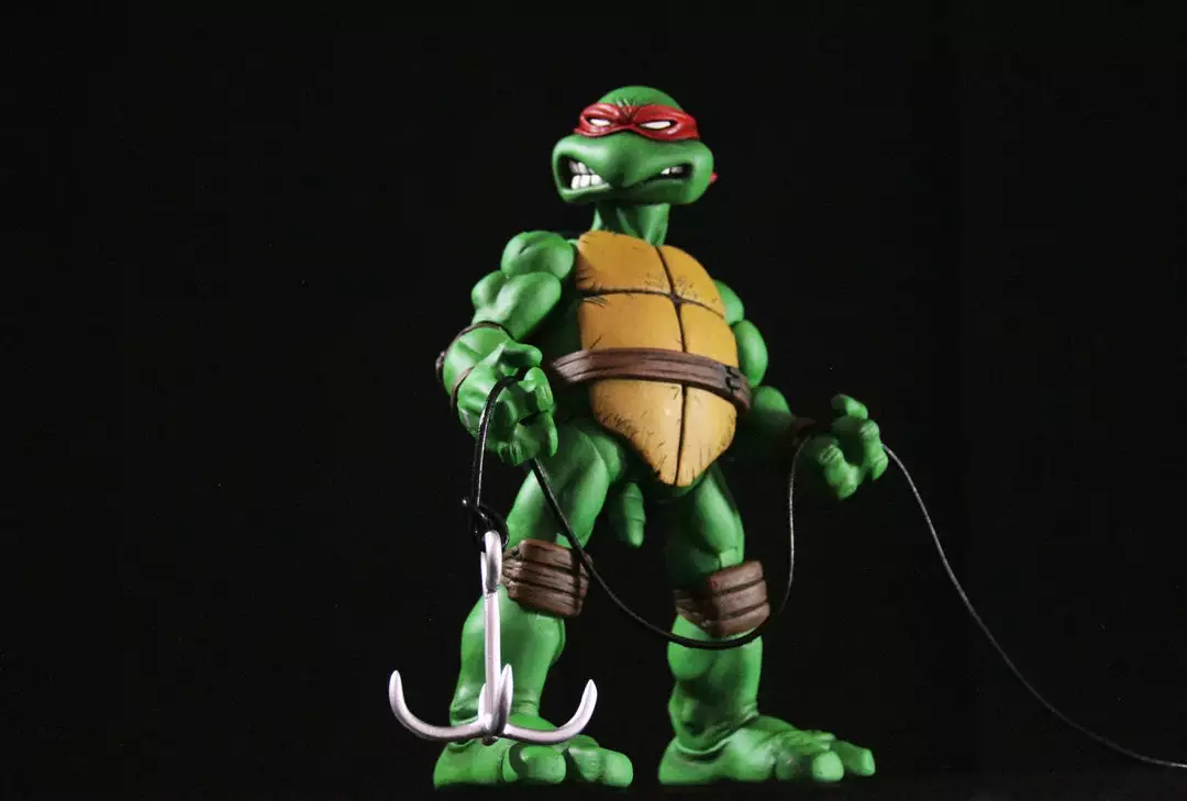 Mondo Toys Raphael 1/6 Scale Collectible Figure 16 Mondo Toys Raphael 1/6 Scale Collectible Figure