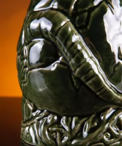 Mondo Jurassic Park – Baby Raptor Tiki Mug (Isla Nublar Variant) 29 Mondo Jurassic Park – Baby Raptor Tiki Mug (Isla Nublar Variant)