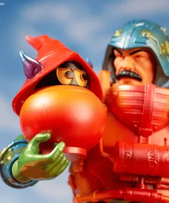 Mondo Toys Man At Arms 1/6 Scale Figure -