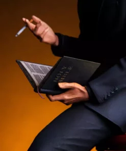 Mondo Toys PREACHER: Jesse Custer Statue