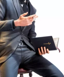 Mondo Toys PREACHER: Jesse Custer Statue