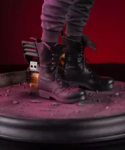 Mondo Toys PREACHER: Jesse Custer & Cassidy Statue Set Exclusive