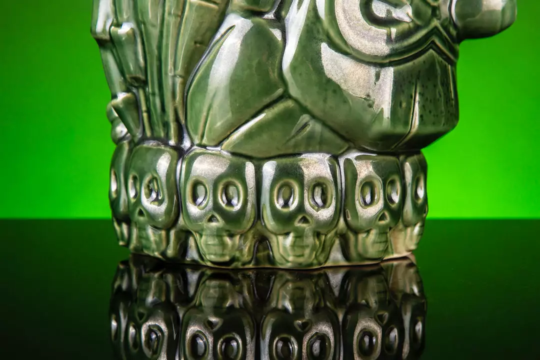 Mondo Tikis Predator Tiki Mug (Val Verde Variant) 6 Mondo Tikis Predator Tiki Mug (Val Verde Variant)