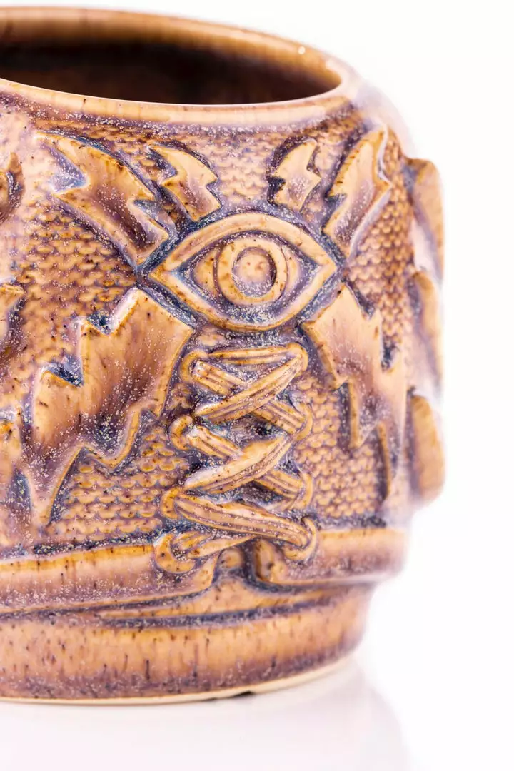 Mike Bonanno Tikis El Ojo Fantastico Tiki Mug - El Heroe Mugullado Variant 18 Mike Bonanno Tikis El Ojo Fantastico Tiki Mug - El Heroe Mugullado Variant