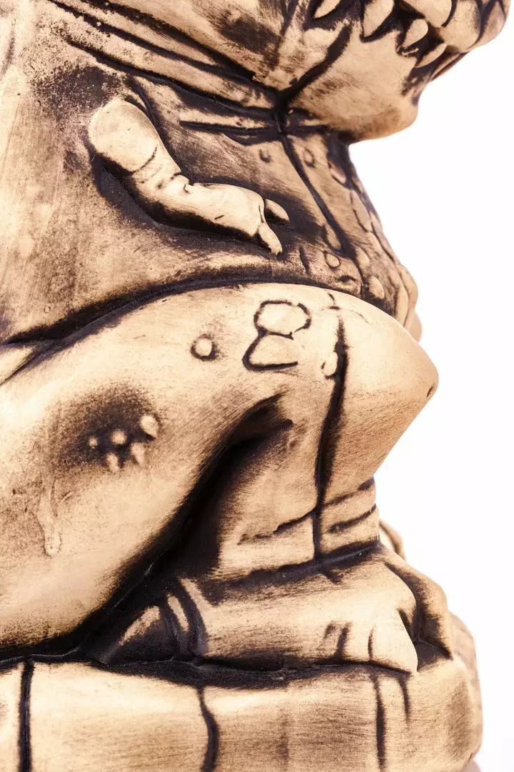 Mondo Jurassic Park – T-Rex Tiki Mug (Bone Variant) 16 Mondo Jurassic Park – T-Rex Tiki Mug (Bone Variant)