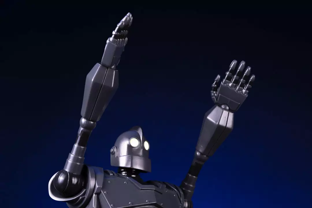 Unbox Industries Toys Iron Giant Soft Vinyl Figure 10 Unbox Industries Toys Iron Giant Soft Vinyl Figure