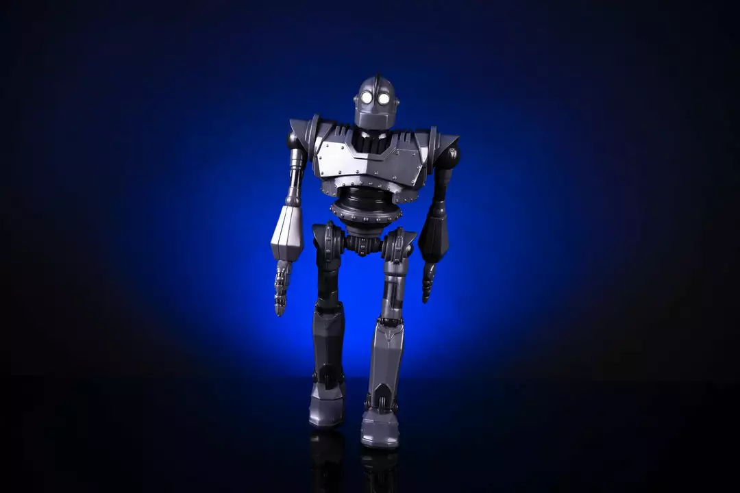 Unbox Industries Toys Iron Giant Soft Vinyl Figure 12 Unbox Industries Toys Iron Giant Soft Vinyl Figure