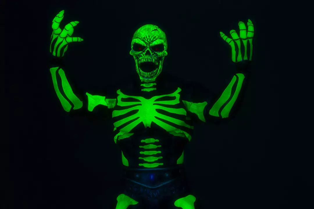 Mondo Toys Scareglow 1/6 Scale Figure Exclusive 40 Mondo Toys Scareglow 1/6 Scale Figure Exclusive