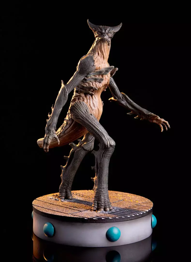 Mondo Colossal Giant Monster Maquette 21 Mondo Colossal Giant Monster Maquette