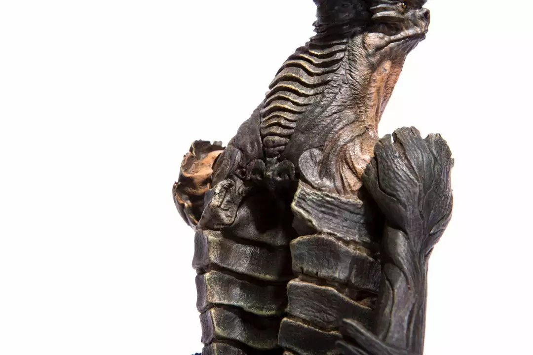 Mondo Colossal Giant Monster Maquette 11 Mondo Colossal Giant Monster Maquette