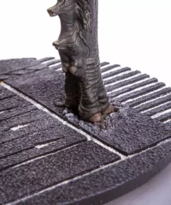 Mondo Colossal Giant Monster Maquette 46 Mondo Colossal Giant Monster Maquette