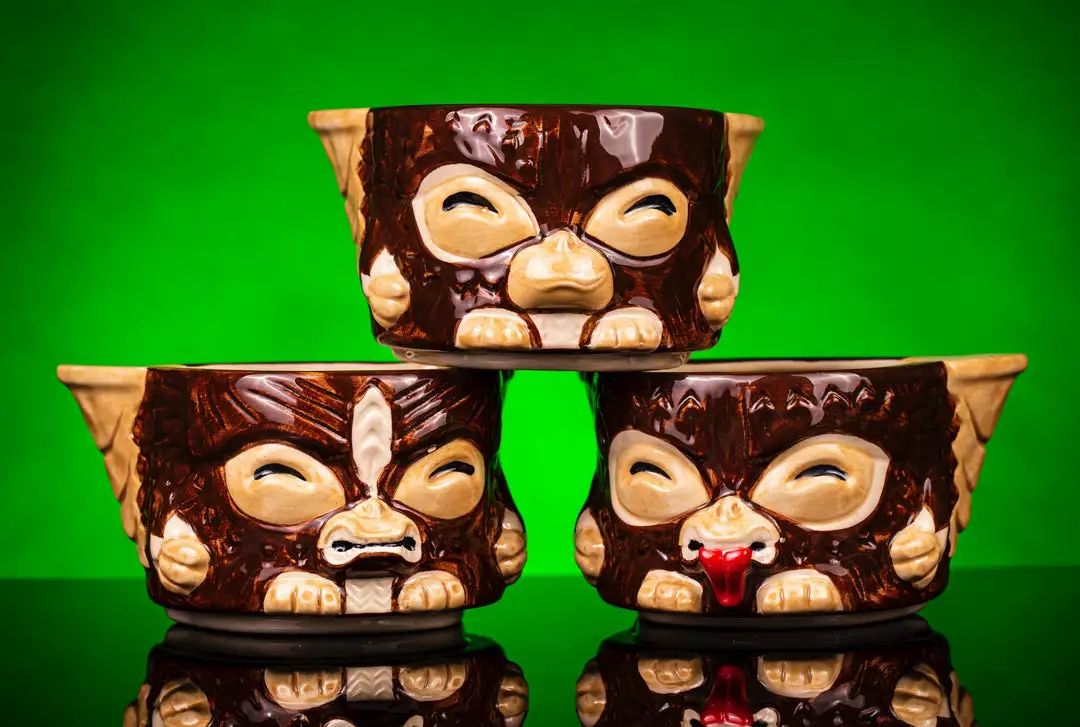 Mondo Gremlins – Mogwai Tiki Mug Stackers (Mogwai Variant) 4 Mondo Gremlins – Mogwai Tiki Mug Stackers (Mogwai Variant)