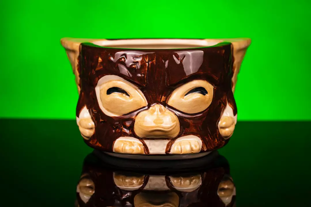 Mondo Gremlins – Mogwai Tiki Mug Stackers (Mogwai Variant) 6 Mondo Gremlins – Mogwai Tiki Mug Stackers (Mogwai Variant)